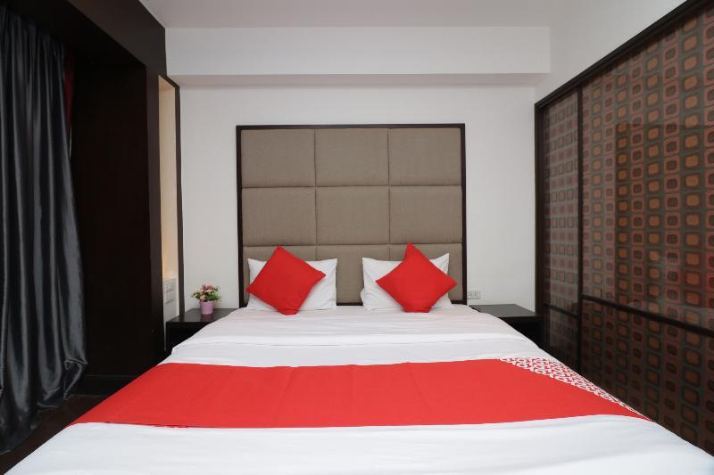 Oyo 115 Rich Boutique Hotel Ban Nong Khang Exterior foto